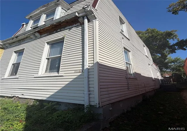 Photo 3 of Single family home for sale at 2233 Gasconade St, Saint Louis, MO 63118 | MLS# MIS26059651 | Listing updated on 2026-10-02