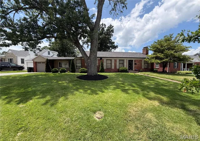 Single family home for sale at 9360 Parkside Dr, Saint Louis, MO 63144 | MLS# MIS26059744