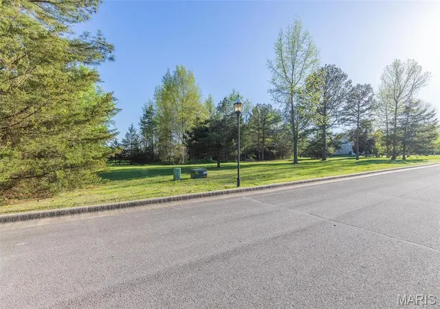 Photo 3 of Land for sale at 0 Lot # 18 Westwood Highlands, Poplar Bluff, MO 63901 | MLS# MIS22057599 | Listing updated on 2026-09-14