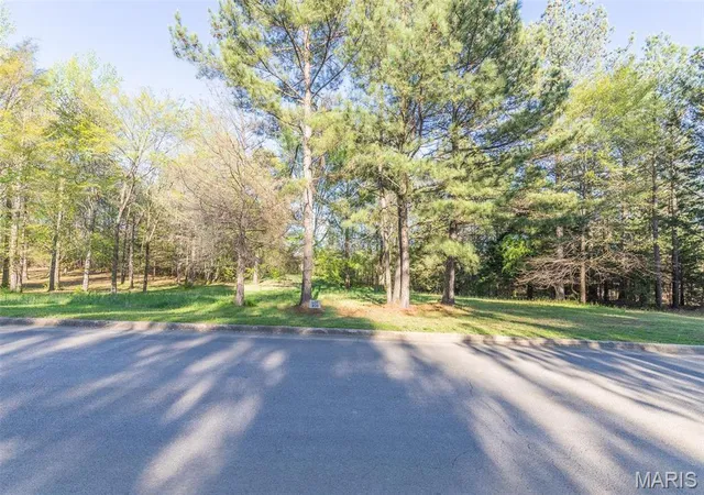 Photo 4 of Land for sale at 0 Lot # 26 Westwood Highlands, Poplar Bluff, MO 63901 | MLS# MIS22057636 | Listing updated on 2026-09-14