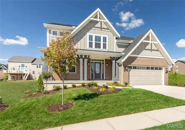Photo 1 of Single family home for sale at 717 Southerland Dr, O Fallon, MO 63368 | MLS# MIS25024182 | Listing updated on 2026-09-11