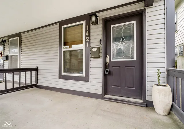 Photo 3 of Single family home for sale at 1421 E New York St, Indianapolis, IN 46201 | MLS# 22016978 | Listing updated on 2026-10-15