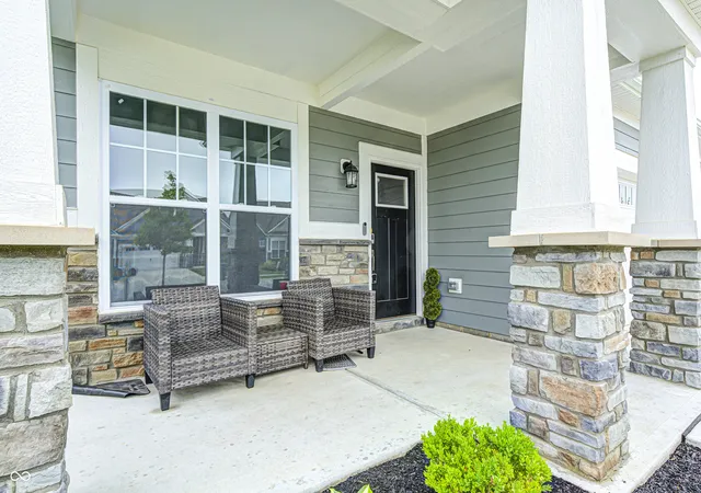 Photo 3 of Single family home for sale at 8108 Nik St, Brownsburg, IN 46112 | MLS# 22048805 | Listing updated on 2026-09-14