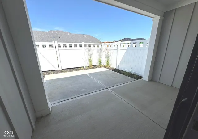 Photo 3 of Townhouse for sale at 14896 E Keenan Cir #Lot 35, Westfield, IN 46074 | MLS# 22054656 | Listing updated on 2026-09-28
