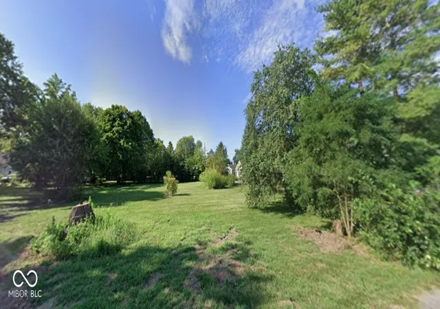 Photo 1 of Sale Pending at 5465 S Greenfield St, Fountaintown, IN 46130 | MLS# 22071844 | Listing updated on 2026-09-15