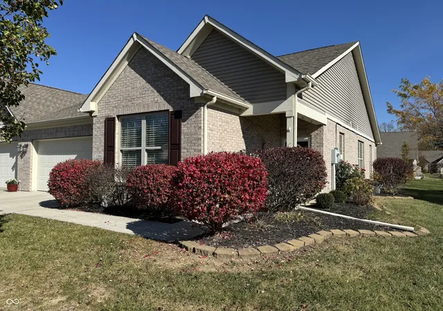 Photo 1 of Single family home for sale at 1341 Stoney Pointe Way, Avon, IN 46123 | MLS# 22073265 | Listing updated on 2026-09-14
