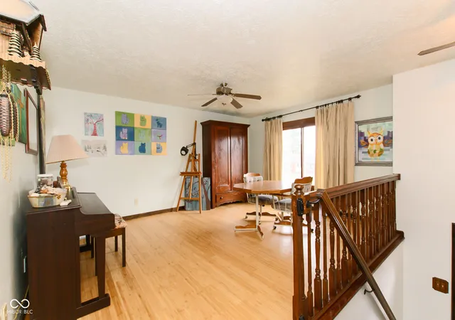 Photo 3 of Single family home for sale at 492 Pelenor Dr, Franklin, IN 46131 | MLS# 22074628 | Listing updated on 2026-09-12