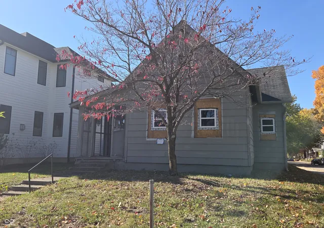 Photo 2 of Single family home for sale at 1134 N Keystone Ave, Indianapolis, IN 46201 | MLS# 22075287 | Listing updated on 2026-10-02
