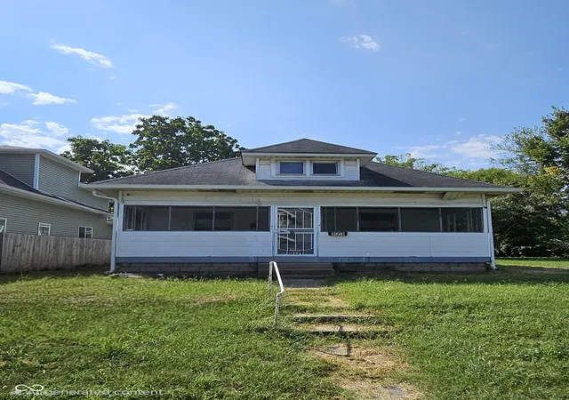 Photo 1 of Single family home for sale at 923 W 32nd Street, Indianapolis, IN 46208 | MLS# 22079681 | Listing updated on 2026-10-16