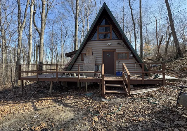 Single family home for sale at 6155 Private Rd 1125 N, Poland, IN 47868 | MLS# 22081072