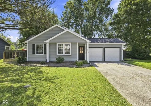 Photo 1 of Sale Pending at 7735 Cardinal Cvs S, Indianapolis, IN 46256 | MLS# 22082927 | Listing updated on 2026-10-06