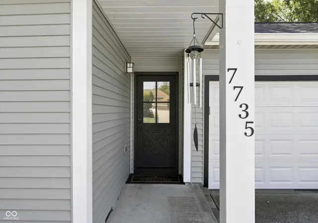 Photo 3 of Sale Pending at 7735 Cardinal Cvs S, Indianapolis, IN 46256 | MLS# 22082927 | Listing updated on 2026-10-06
