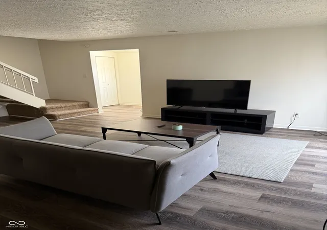 Photo 2 of Sale Pending at 9861 Royce Dr, Indianapolis, IN 46235 | MLS# 22083168 | Listing updated on 2026-09-11