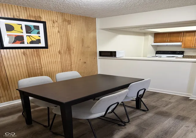 Photo 3 of Sale Pending at 9861 Royce Dr, Indianapolis, IN 46235 | MLS# 22083168 | Listing updated on 2026-09-11