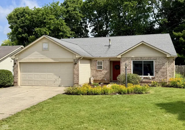 Photo 1 of Single family home for sale at 1019 E Killian Dr, Mooresville, IN 46158 | MLS# 22084081 | Listing updated on 2026-09-14