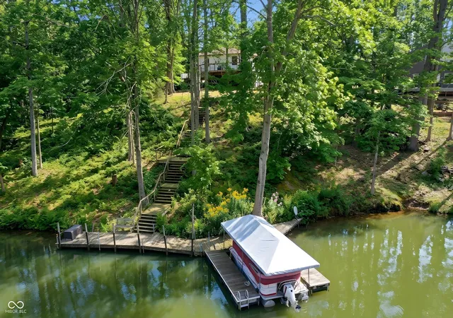 Photo 2 of Single family home for sale at 7476 S Susan Ln, Trafalgar, IN 46181 | MLS# 22084582 | Listing updated on 2026-09-11