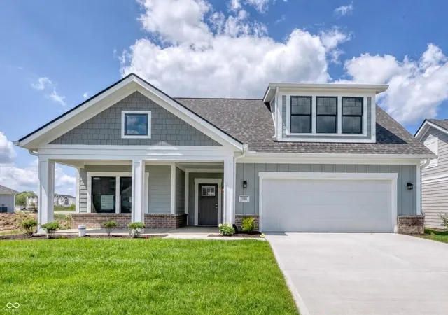 Single family home for sale at 5918 Maple Glen Dr, Noblesville, IN 46062 | MLS# 22085949 | Listing updated on 2026-09-14