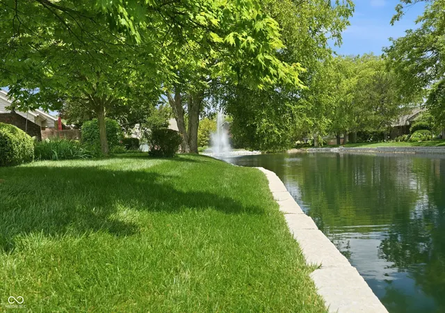 Photo 3 of Sale Pending at 8545 Olde Ml Tr, Indianapolis, IN 46260 | MLS# 22087249 | Listing updated on 2026-09-20