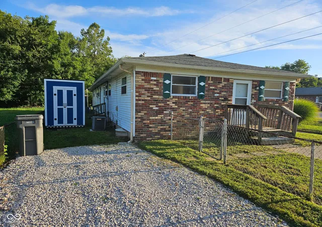 Photo 1 of House for sale at 3101 E Bradbury Ave, Indianapolis, IN 46203 | MLS# 22088058 | Listing updated on 2026-09-14