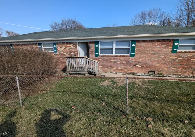 Photo 3 of House for sale at 3101 E Bradbury Ave, Indianapolis, IN 46203 | MLS# 22088058 | Listing updated on 2026-09-14