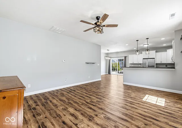 Photo 2 of Single family home for sale at 4034 Cairo Way, Avon, IN 46123 | MLS# 22088275 | Listing updated on 2026-09-10