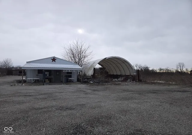 Photo 2 of Sale Pending at 0 Us Hwy 231 N, Greencastle, IN 46135 | MLS# 22089910 | Listing updated on 2026-09-15