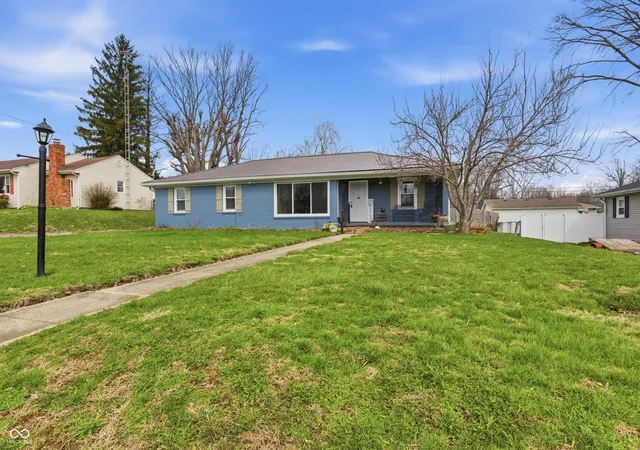 Photo 3 of Single family home for sale at 1324 Westwood Blvd, Connersville, IN 47331 | MLS# 22090119 | Listing updated on 2026-09-14