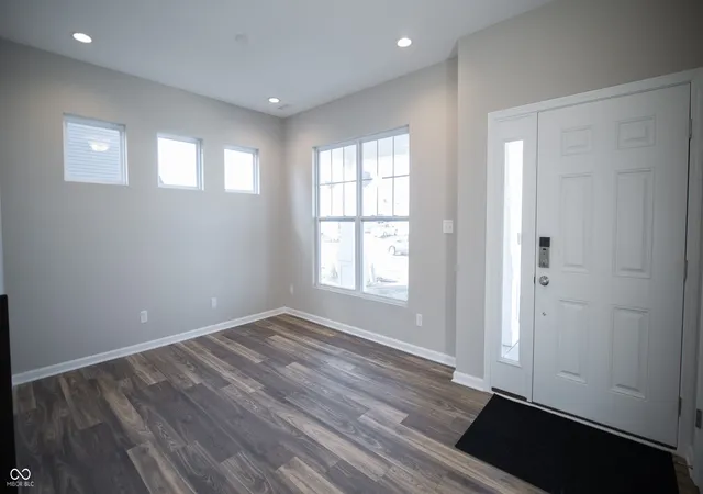 Photo 3 of Single family home for sale at 6796 Highland Way, Brownsburg, IN 46112 | MLS# 22092239 | Listing updated on 2026-09-10