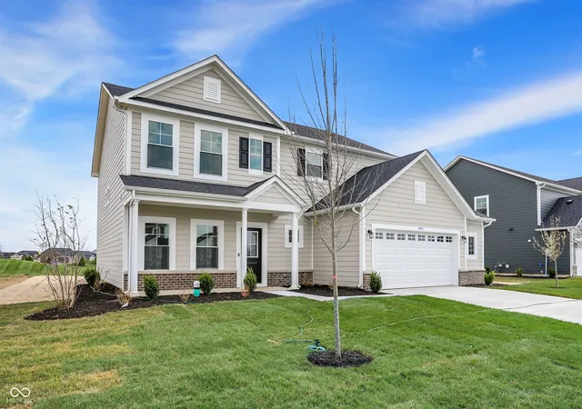 Photo 2 of Sale Pending at 6953 Rusty Nail Ct, Brownsburg, IN 46112 | MLS# 22092396 | Listing updated on 2026-09-10
