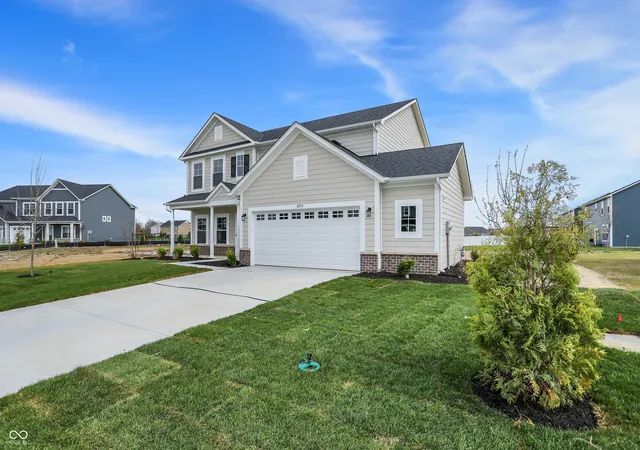 Photo 3 of Sale Pending at 6953 Rusty Nail Ct, Brownsburg, IN 46112 | MLS# 22092396 | Listing updated on 2026-09-10