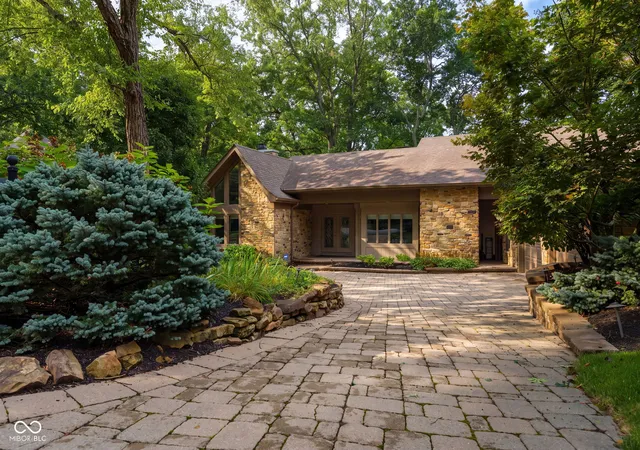 Photo 3 of Single family home for sale at 10707 Compass Ct, Indianapolis, IN 46256 | MLS# 22092725 | Listing updated on 2026-10-02
