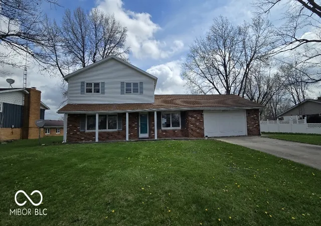 Photo 1 of Sale Pending at 6600 N Brindale Dr, Muncie, IN 47304 | MLS# 22093103 | Listing updated on 2026-09-24