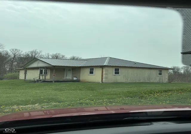 Photo 2 of Sale Pending at 6829 S County Rd 625 W, Connersville, IN 47331 | MLS# 22093766 | Listing updated on 2026-09-12