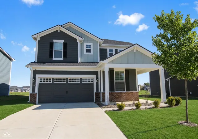 Photo 2 of Single family home for sale at 6761 Jacone Dr, Brownsburg, IN 46112 | MLS# 22094167 | Listing updated on 2026-09-10
