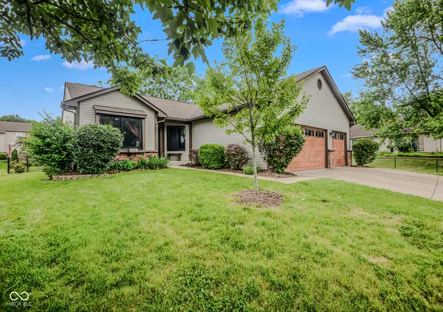 Photo 3 of Single family home for sale at 783 N Shore Blvd, Franklin, IN 46131 | MLS# 22094269 | Listing updated on 2026-09-15