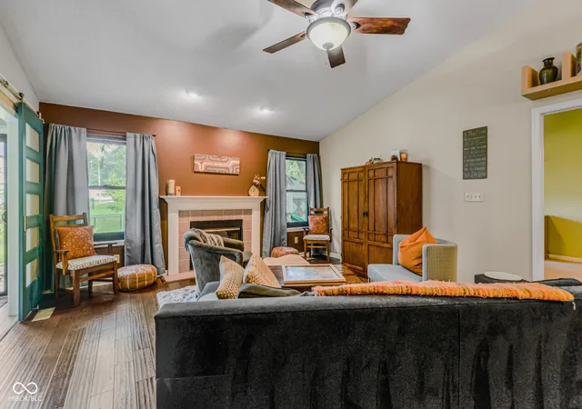 Photo 4 of Single family home for sale at 783 N Shore Blvd, Franklin, IN 46131 | MLS# 22094269 | Listing updated on 2026-09-15