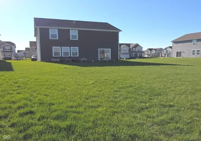 Photo 3 of Single family home for sale at 6951 Sonora Blvd, Brownsburg, IN 46112 | MLS# 22094525 | Listing updated on 2026-09-10