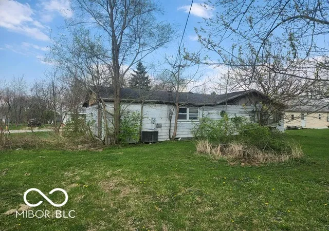 Photo 3 of Single family home for sale at 363 E North St, Dunkirk, IN 47336 | MLS# 22094804 | Listing updated on 2026-09-11