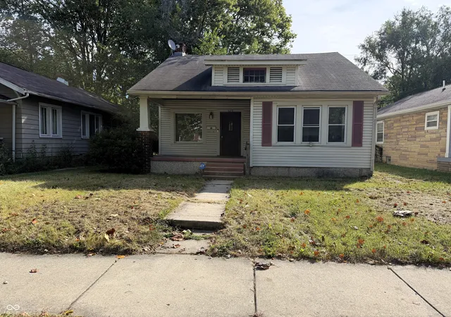 Photo 1 of Single family home for sale at 529 N Chester Ave, Indianapolis, IN 46201 | MLS# 22095309 | Listing updated on 2026-10-06