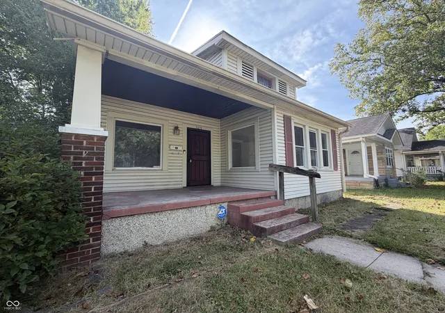 Photo 3 of Single family home for sale at 529 N Chester Ave, Indianapolis, IN 46201 | MLS# 22095309 | Listing updated on 2026-10-06