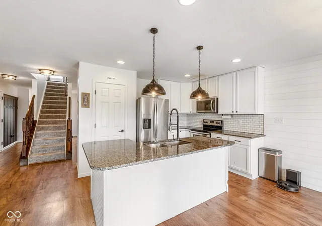 Photo 3 of Single family home for sale at 5571 W Woodhaven Dr, Mc Cordsville, IN 46055 | MLS# 22095534 | Listing updated on 2026-10-06
