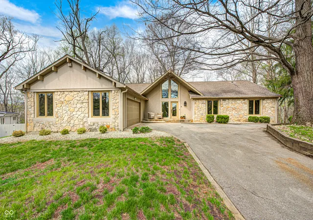 Photo 1 of Single family home for sale at 6908 Creekridge Trl, Indianapolis, IN 46256 | MLS# 22095794 | Listing updated on 2026-09-10