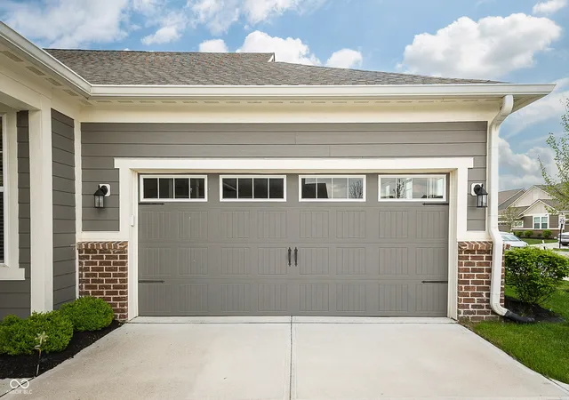 Photo 4 of Condo for sale at 8615 Hudson Way, Brownsburg, IN 46112 | MLS# 22095800 | Listing updated on 2026-09-10