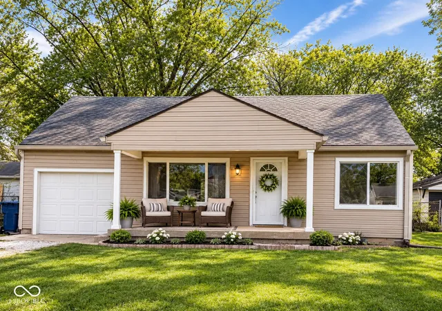 Photo 2 of Single family home for sale at 560 S Biltmore Ave, Indianapolis, IN 46241 | MLS# 22095920 | Listing updated on 2026-09-14