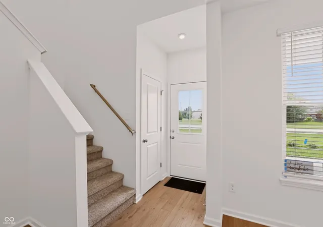 Photo 2 of Townhouse for sale at 3951 Sandpiper Way, Brownsburg, IN 46112 | MLS# 22096423 | Listing updated on 2026-09-10