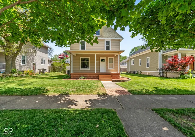 Photo 4 of Single family home for sale at 624 N Pine St, Seymour, IN 47274 | MLS# 22097068 | Listing updated on 2026-09-22