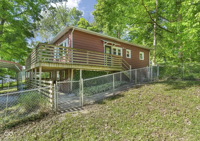 Photo 3 of Single family home for sale at 11107 Dogwood Ln, Cloverdale, IN 46120 | MLS# 22097288 | Listing updated on 2026-09-11