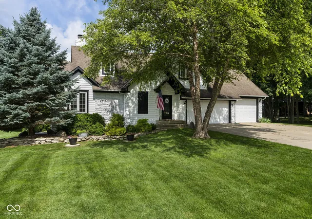 Photo 3 of Sale Pending at 4510 N Wildwood Dr, Frankfort, IN 46041 | MLS# 22097397 | Listing updated on 2026-09-22