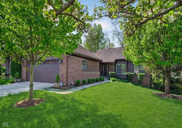 Photo 1 of Sale Pending at 5263 Windridge Dr, Indianapolis, IN 46226 | MLS# 22097513 | Listing updated on 2026-09-14