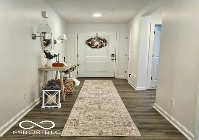 Photo 3 of Single family home for sale at 1229 Fleming Dr, Greenfield, IN 46140 | MLS# 22097626 | Listing updated on 2026-09-29